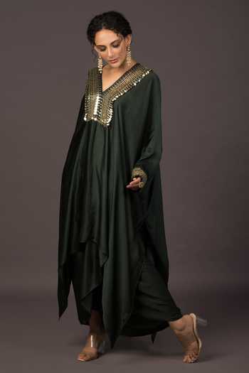 WHITE AND BLUE PALM WRAP STYLE KURTA