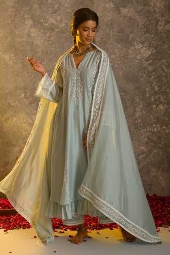 Elegant Chanderi silk with golden butta kurti and elbow puff sleeves main image 0
