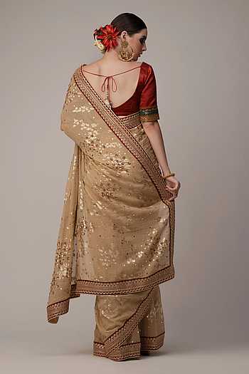Women Beige And Maroon Ethnic Floral Print Saree With Atteched Blouse Piece main image 1