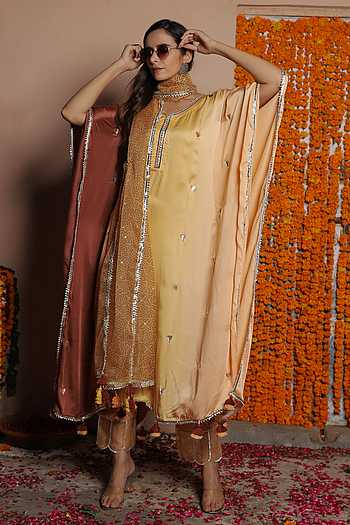 Women Orange Ethnic Motif Printed Cotton Kurta & Pant Set With Lace