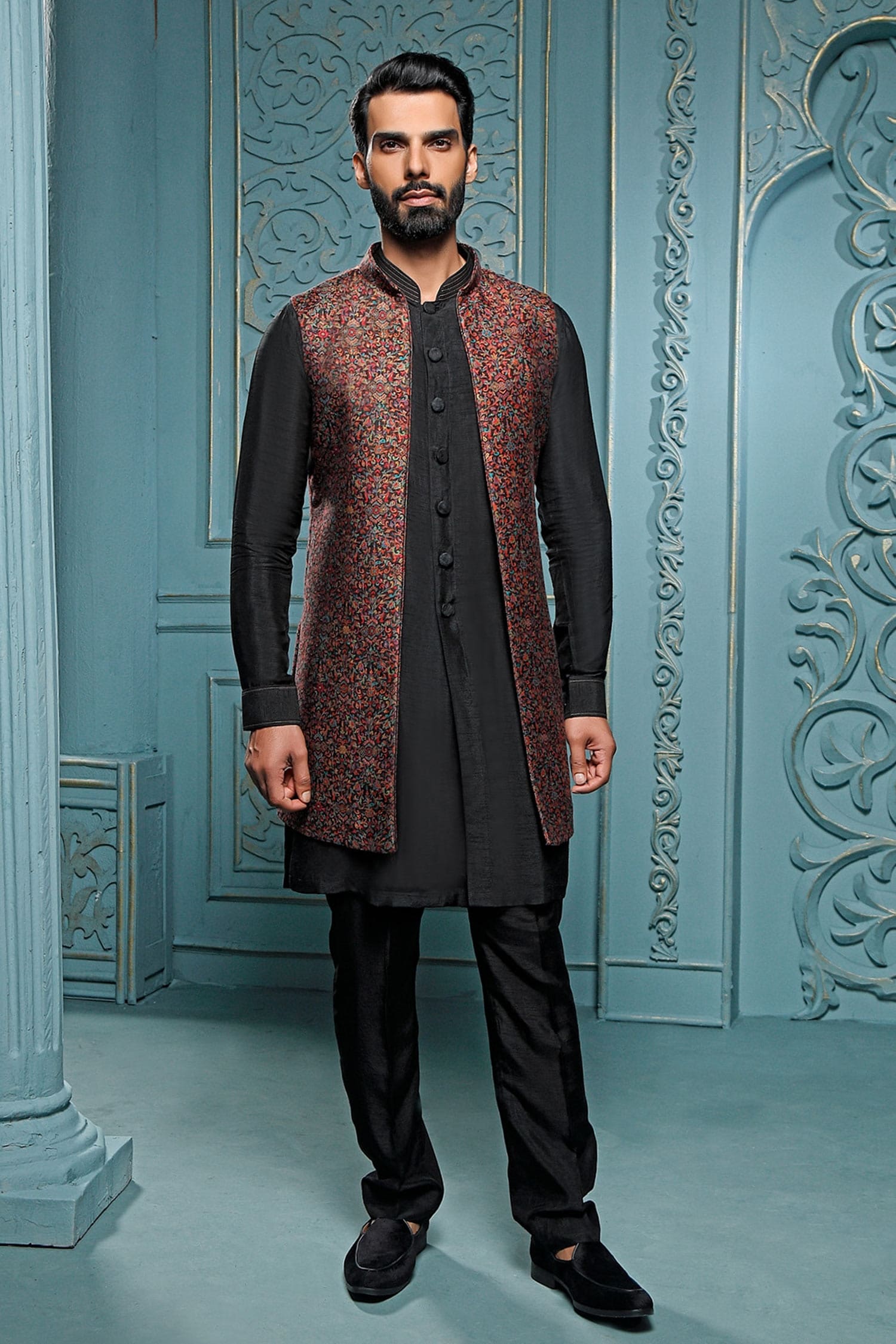 Buy Black Bundi Pashmina Woven Floral And Kurta Set For Men By Vanshik 