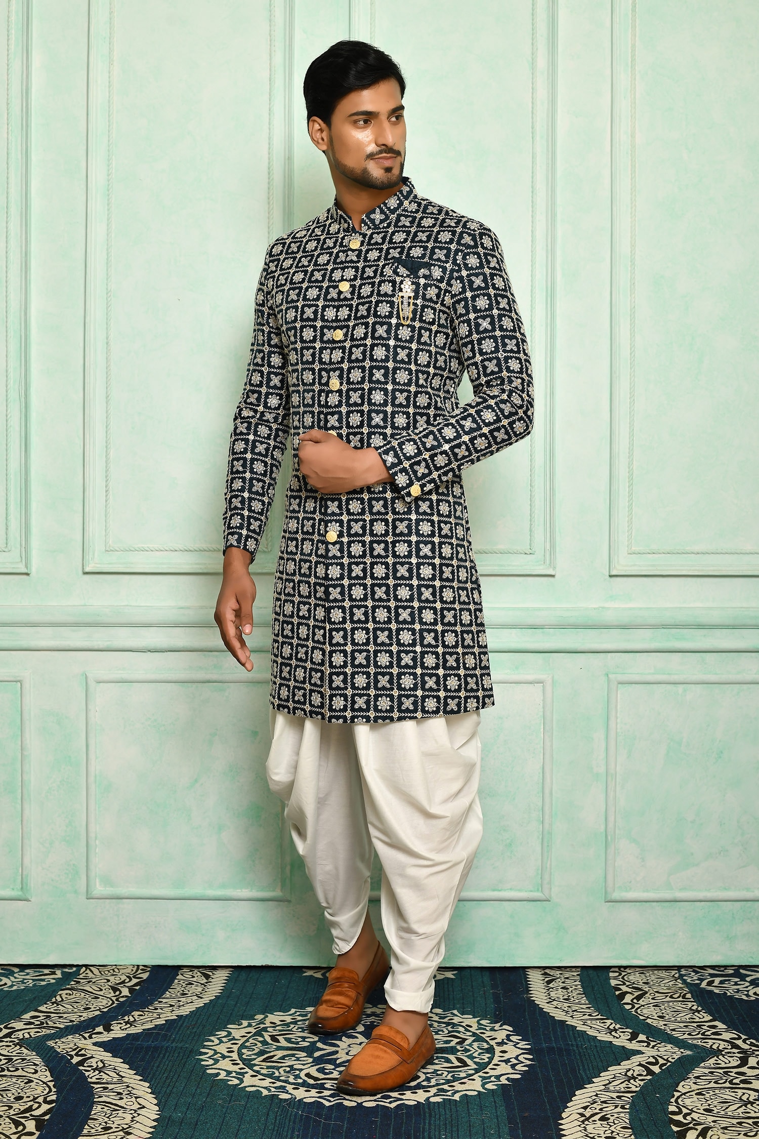 Adara Khan Green Kurta: Silk Embroidery Lucknowi Set For Men