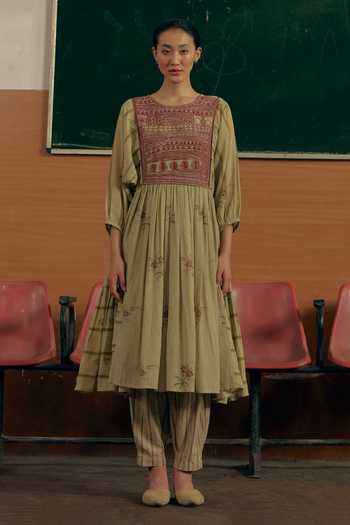TRC-U474 BEIGE PRINT COTTON DRESS main image 0