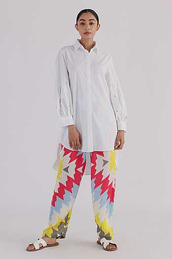 Studio Modaz Buy Studio Moda India White The Day Cotton Box Shirt Online | Aza Fashions