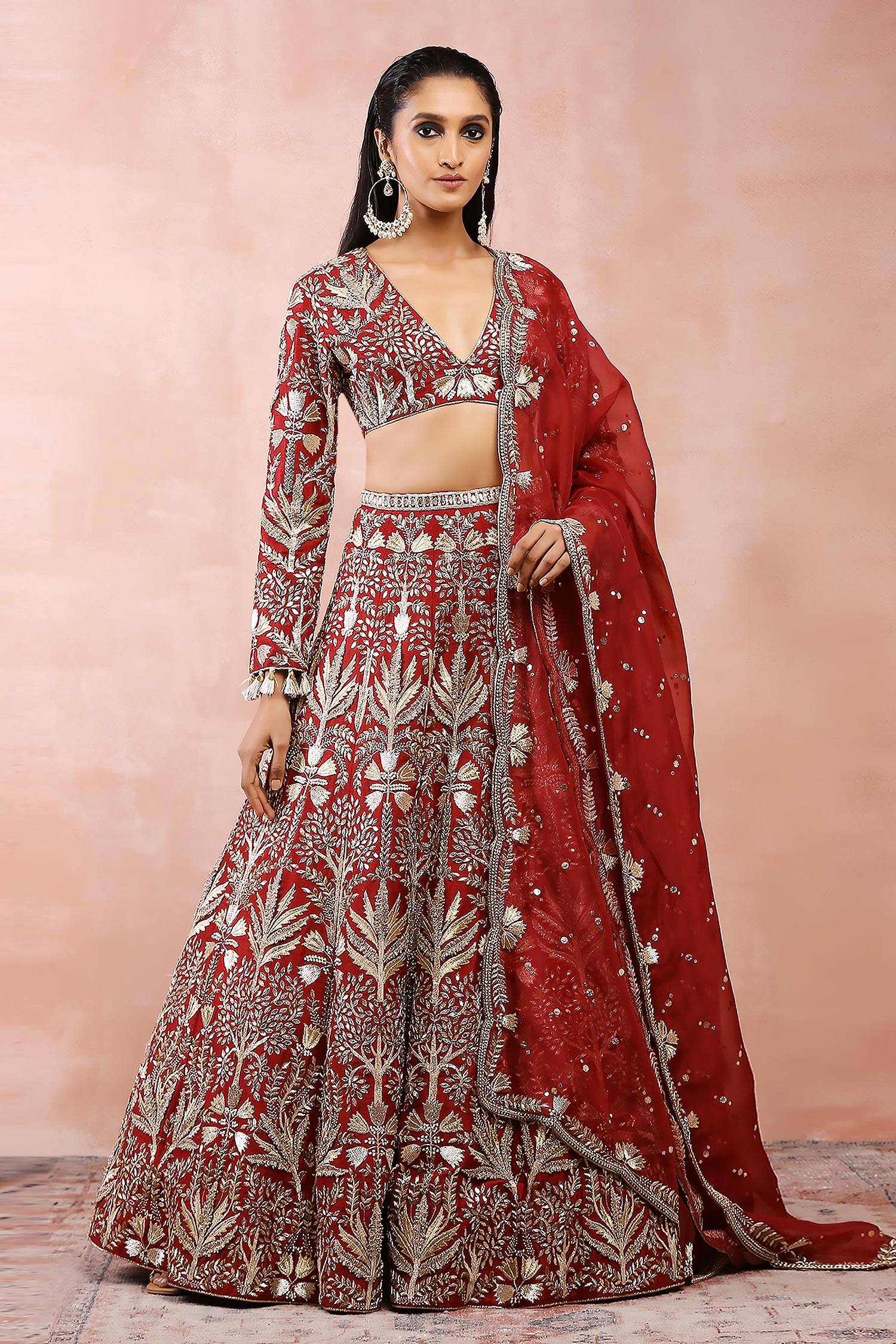 Off-White Georgette Embroidered Lehenga Set Design by Payal Singhal at  Pernia's Pop Up Shop 2024