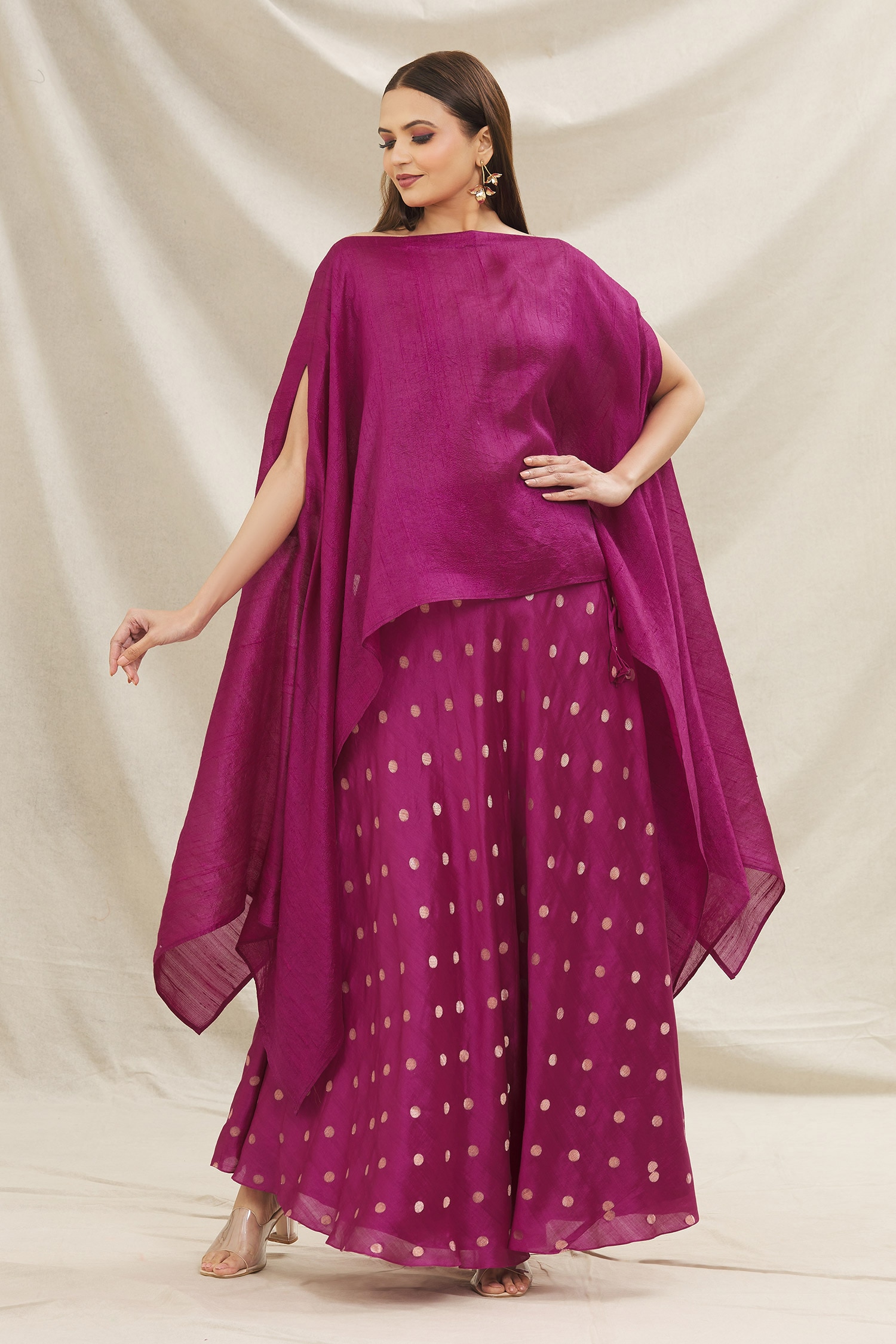 Pinki Sinha Pink Silk Woven Geometric Boat Handloom Lehenga Skirt And Cape Set For Women