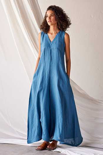 Old Tiralahilacha Hyuna Tencel Jumpsuit In Navy Blue