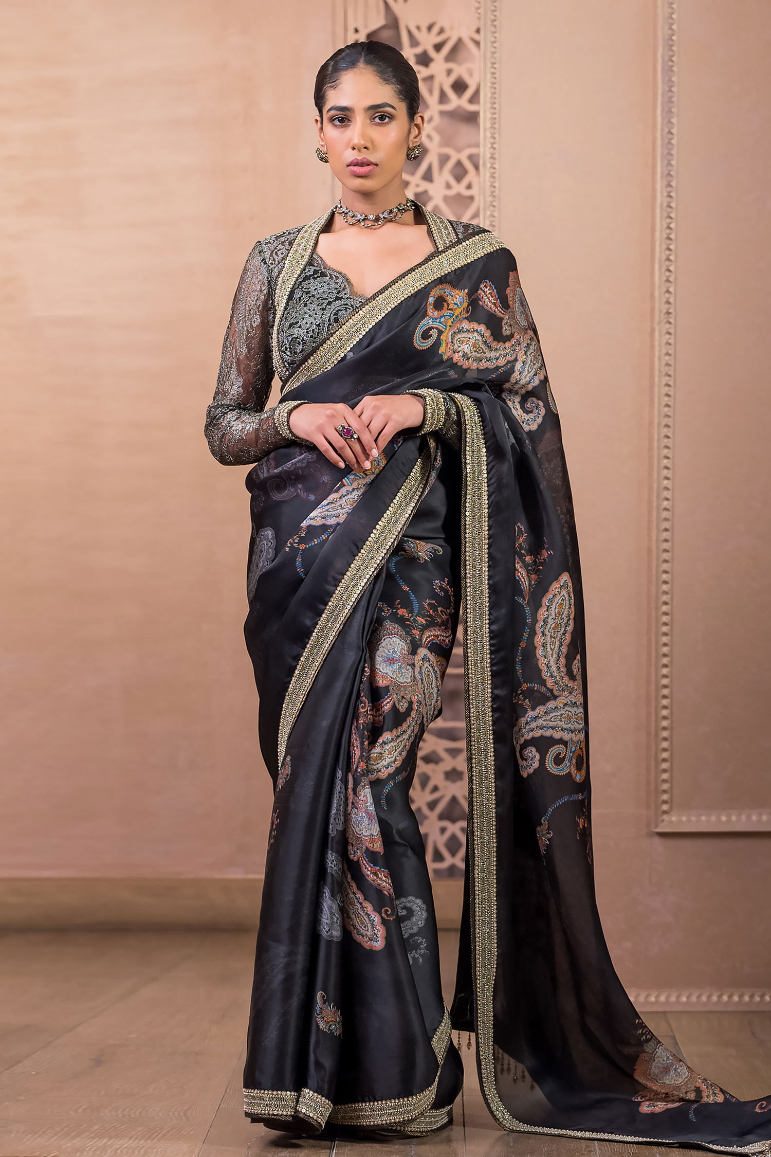 Buy Paisley Print Saree With Blouse by Tarun Tahiliani at Aza Fashions