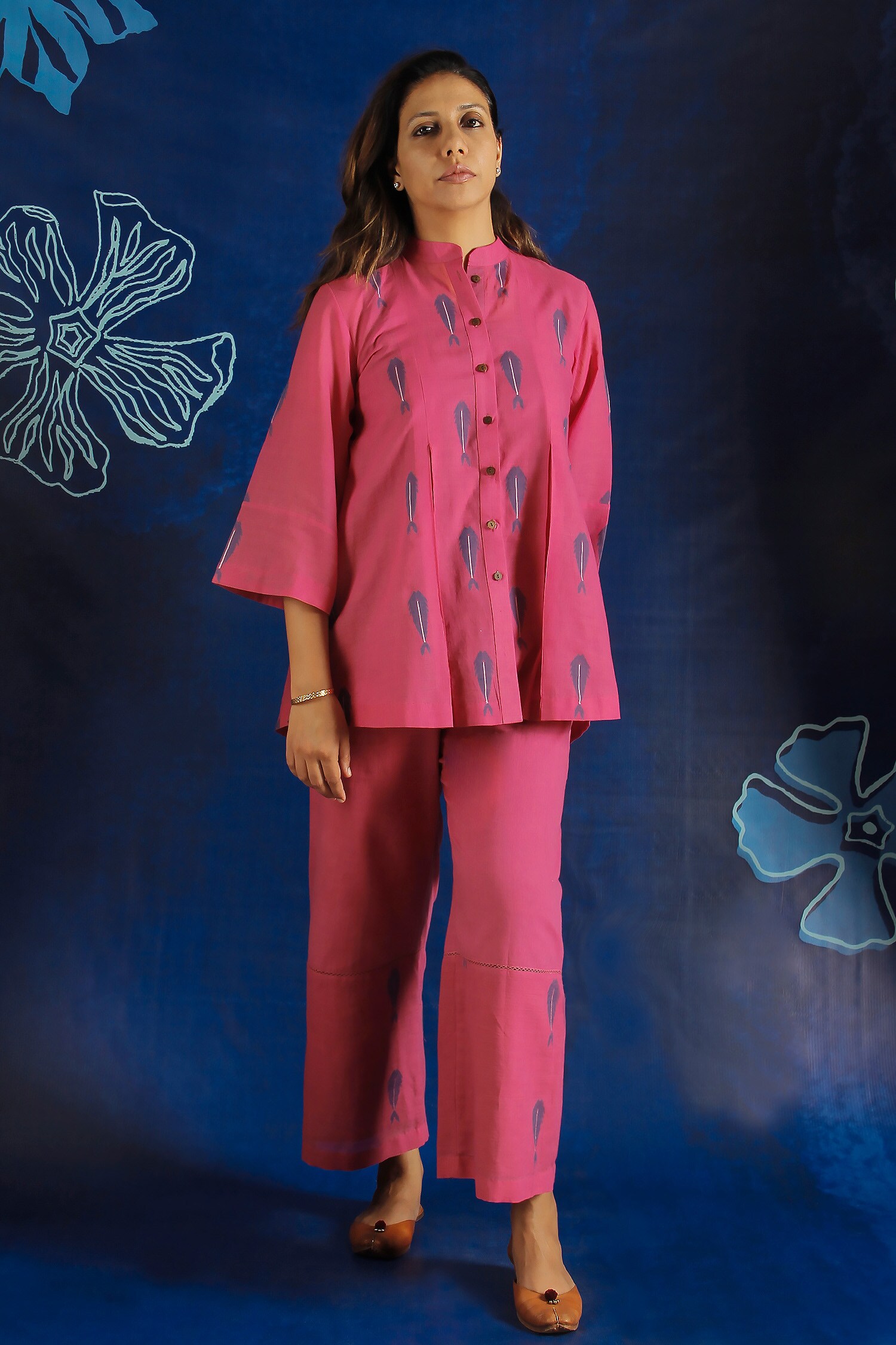 Buy Ibai Pink Handwoven Jamdani And Muslin Woven Fish Pattern Pant
