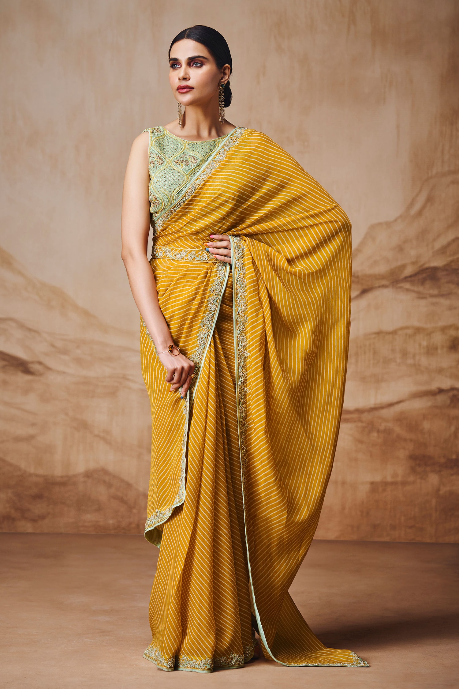 Bandhani Print Yellow Colour Georgette Saree With Heavy Work Blouse - Teeya  Creation - 4284312