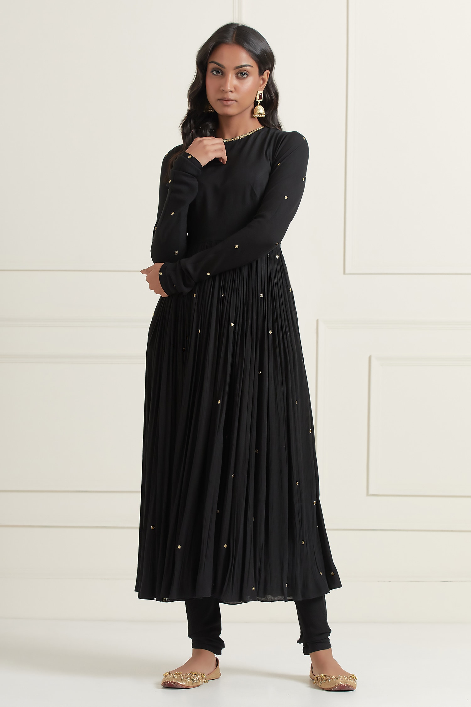 Ikshita Choudhary Black Wrinkle Cotton Hand Embroidered Sequin And Zari Gathered Anarkali For Women