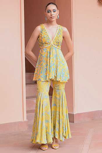 Women Green Printed V-Neck Peplum Tunic