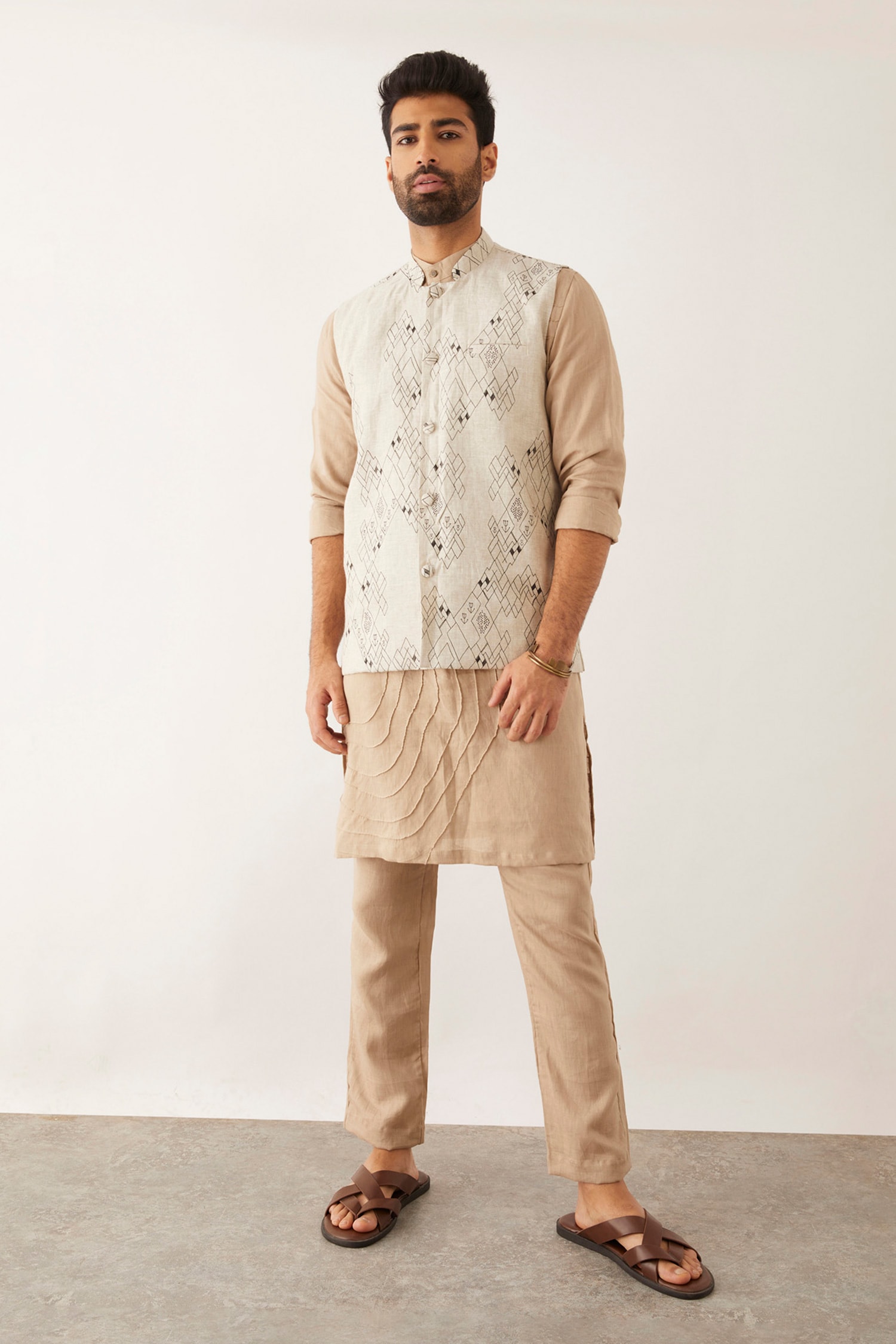 Son of A Noble Snob Ivory 100% Linen Printed Village Geometric Bundi For Men