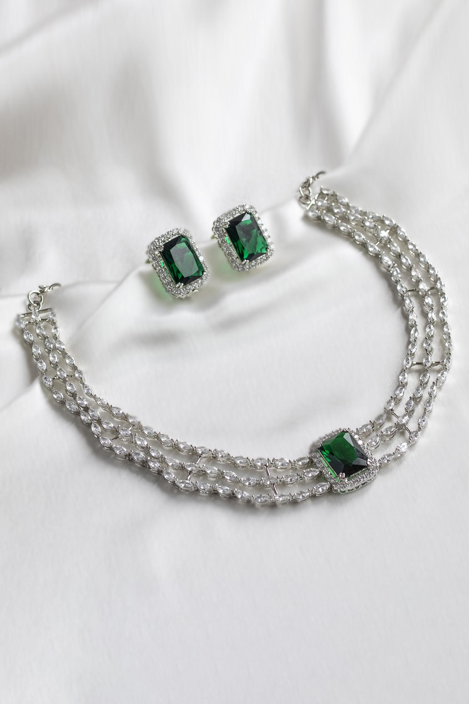 Faux emerald clearance necklace