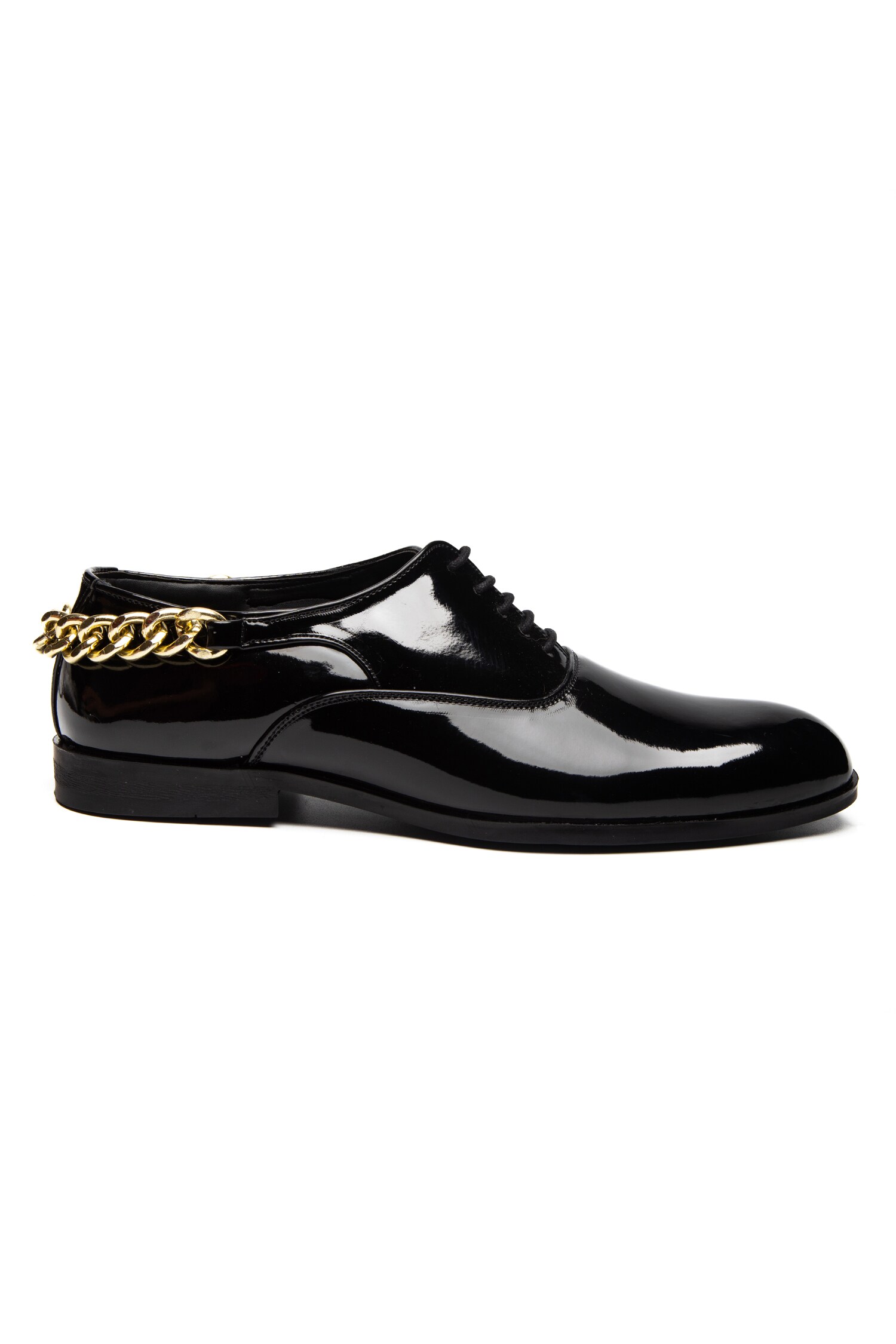 Patent Black Combo Oxford Leather Lace-Up Shoes and Gunmetal Buckle Be