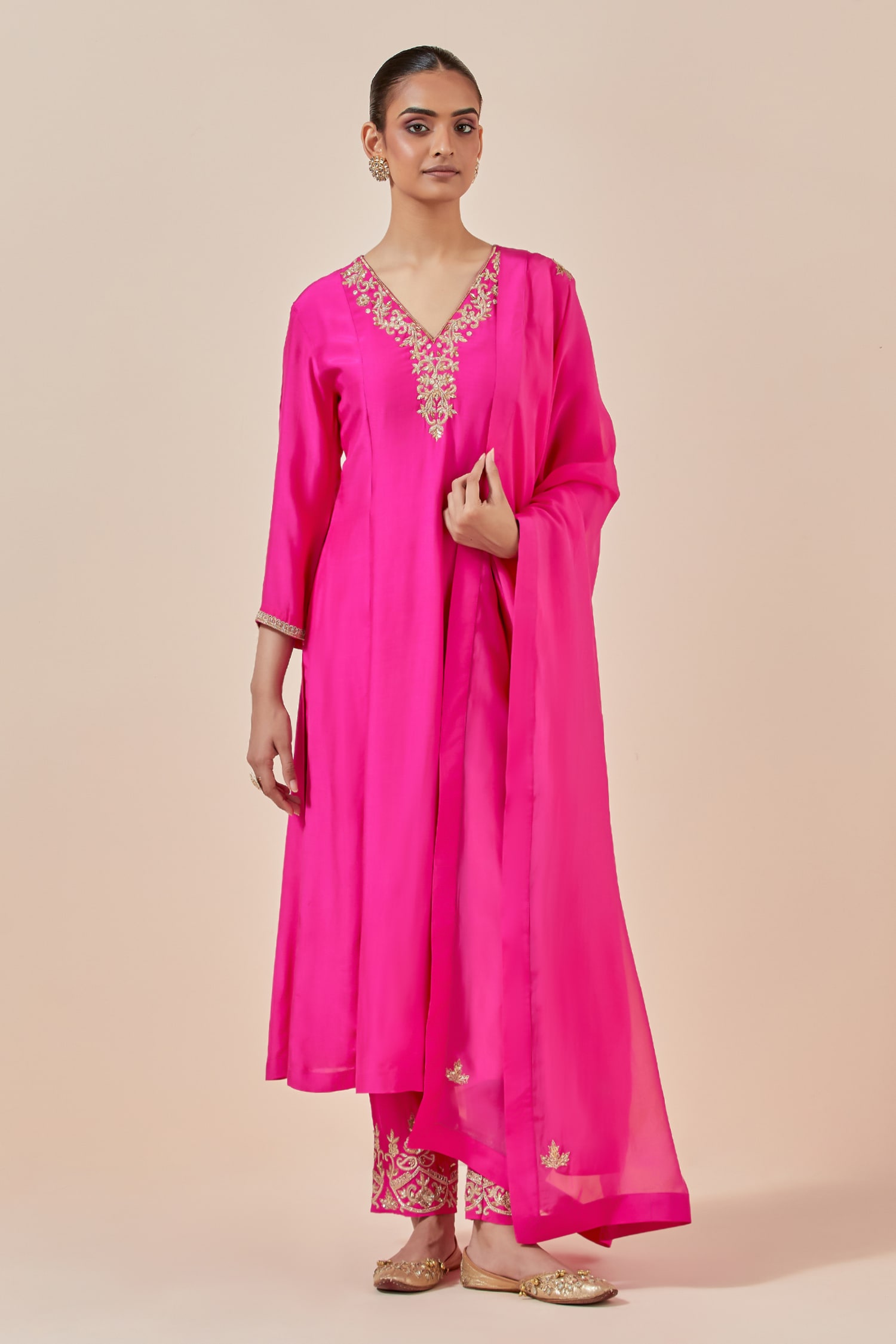 Buy Pink Chanderi Silk Embroidered Floral Pattern V Neck Neckline Kurta For  Women by Ikshita Choudhary Online at Aza Fashions.