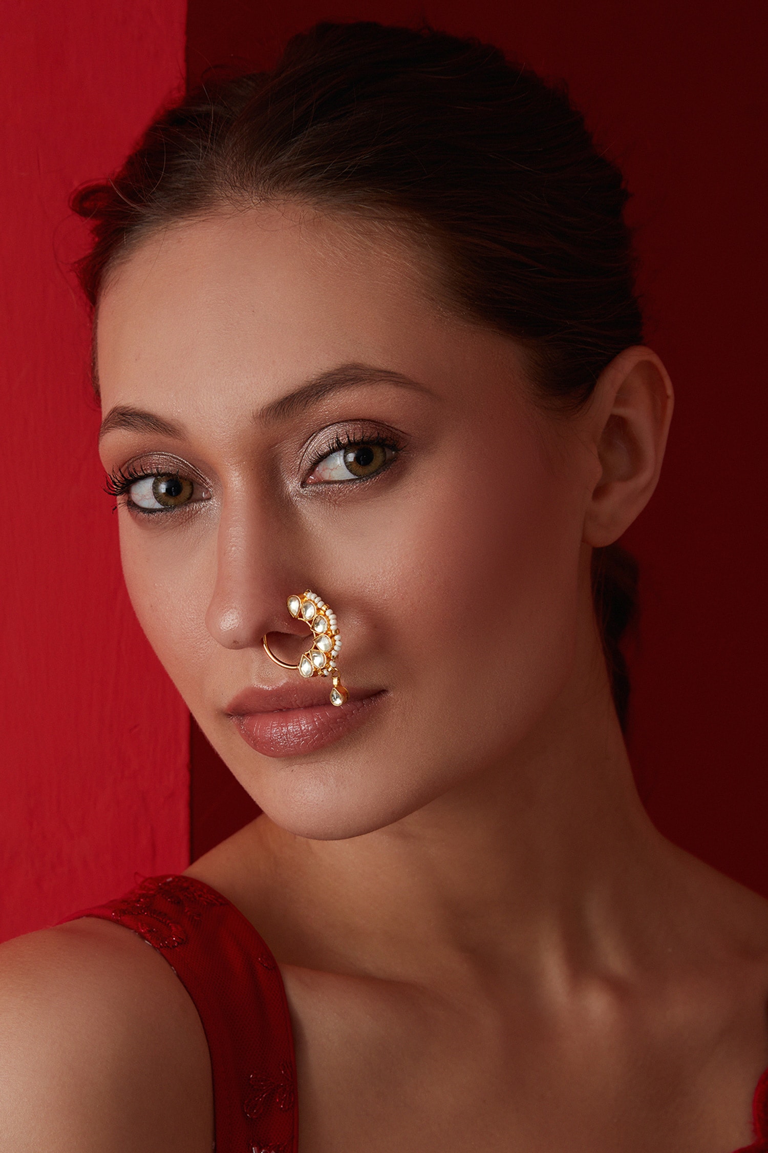 Paisley Pop Kundan Nose Pin