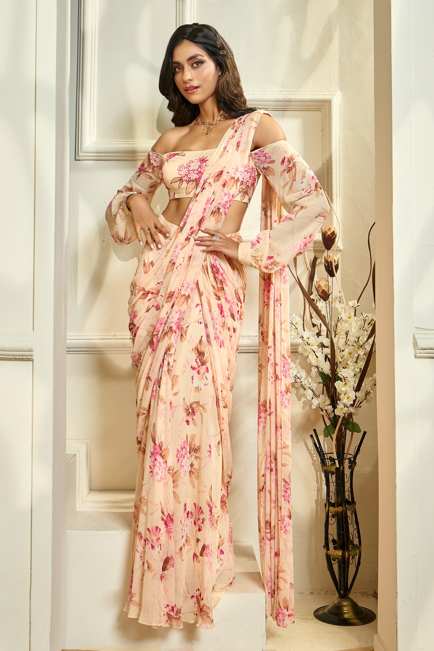 Floral Print Pre-Stitched Saree With Blouse 