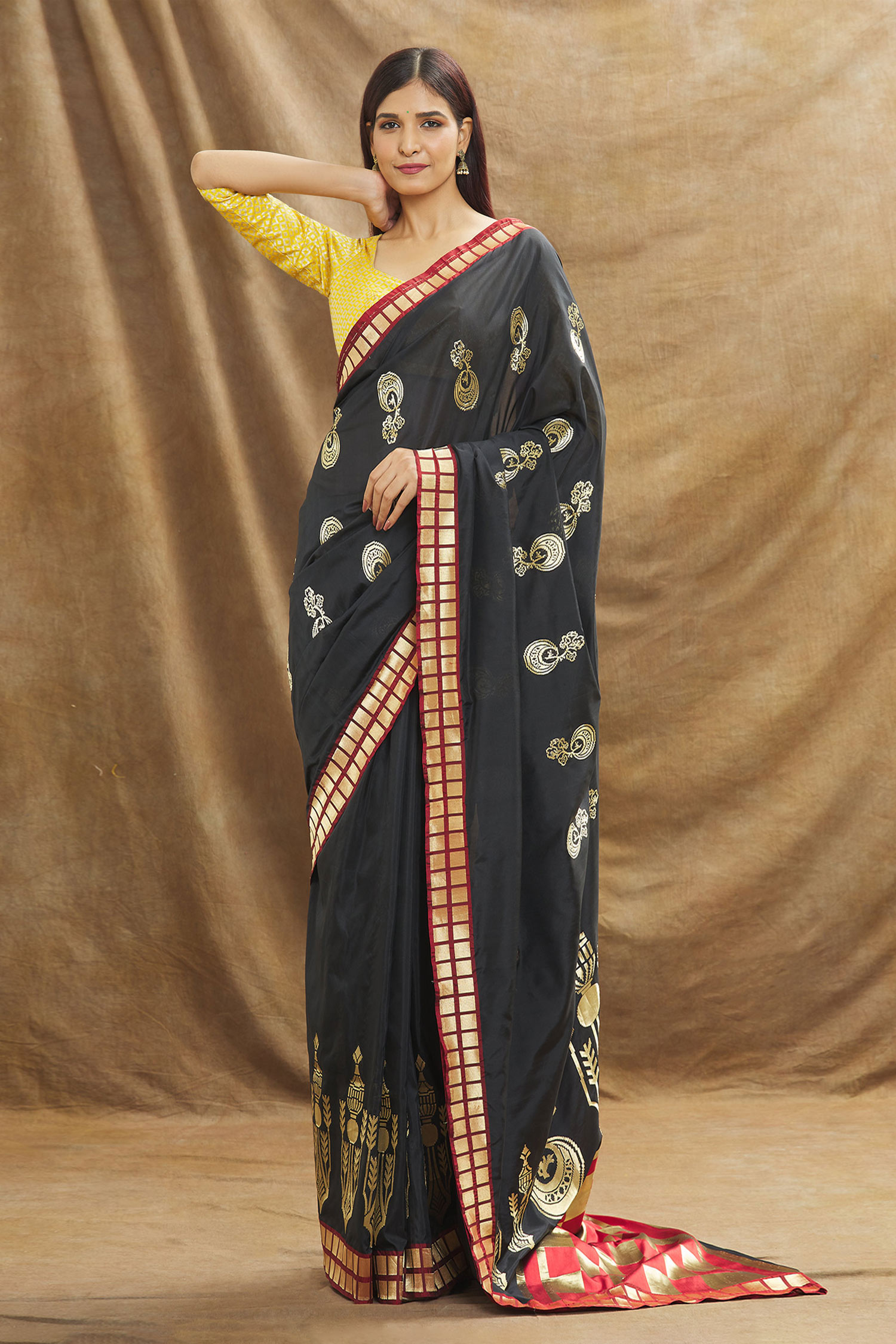 Silks-086