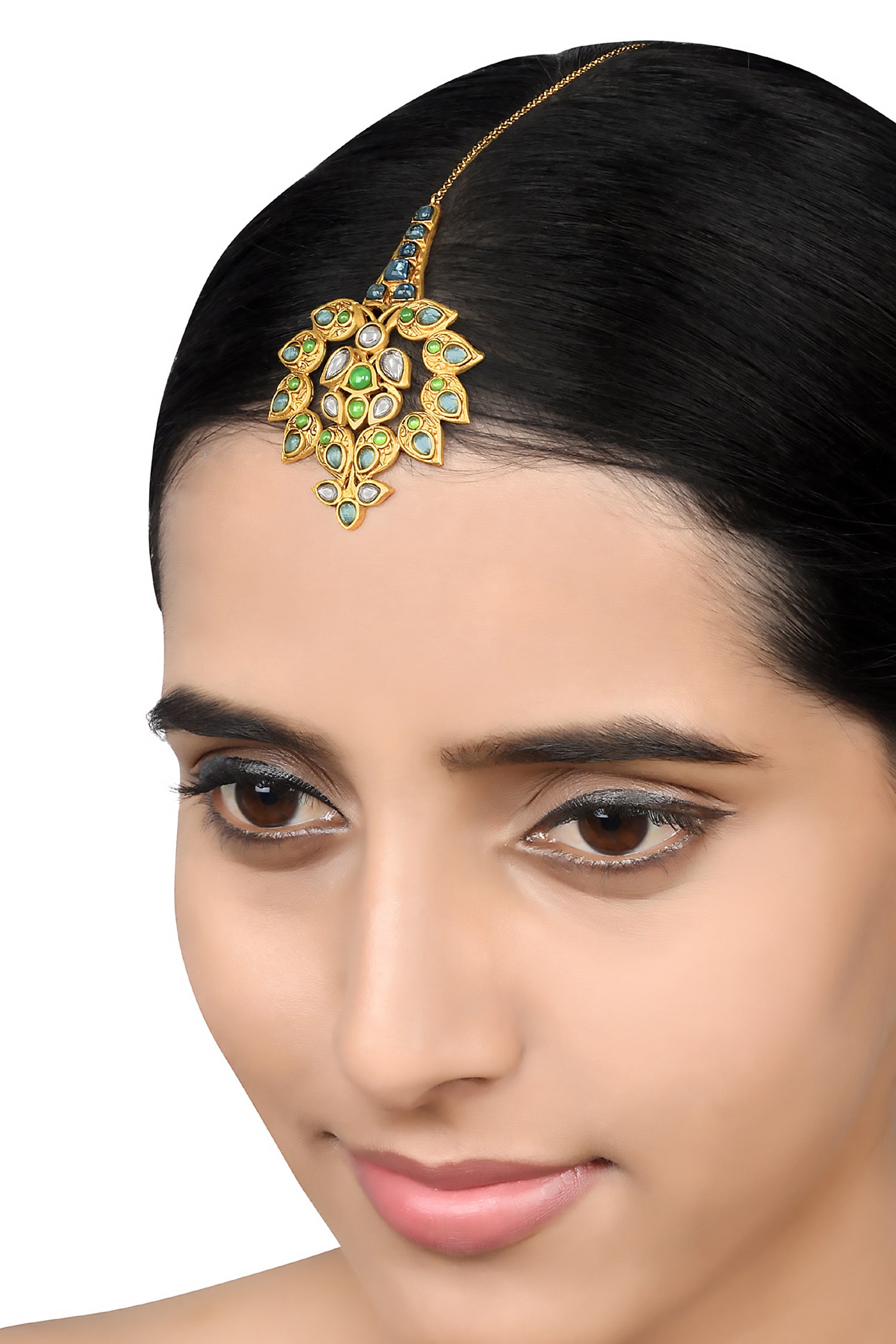 Amrapali deals nose pin