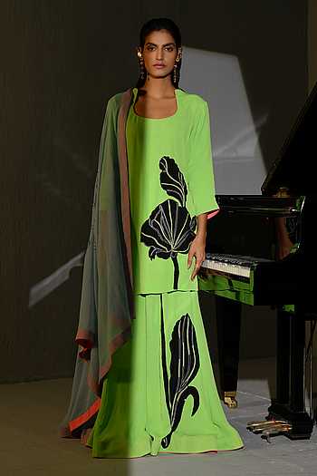 Girls Blue Printed V- Neck Kurta with Sharara