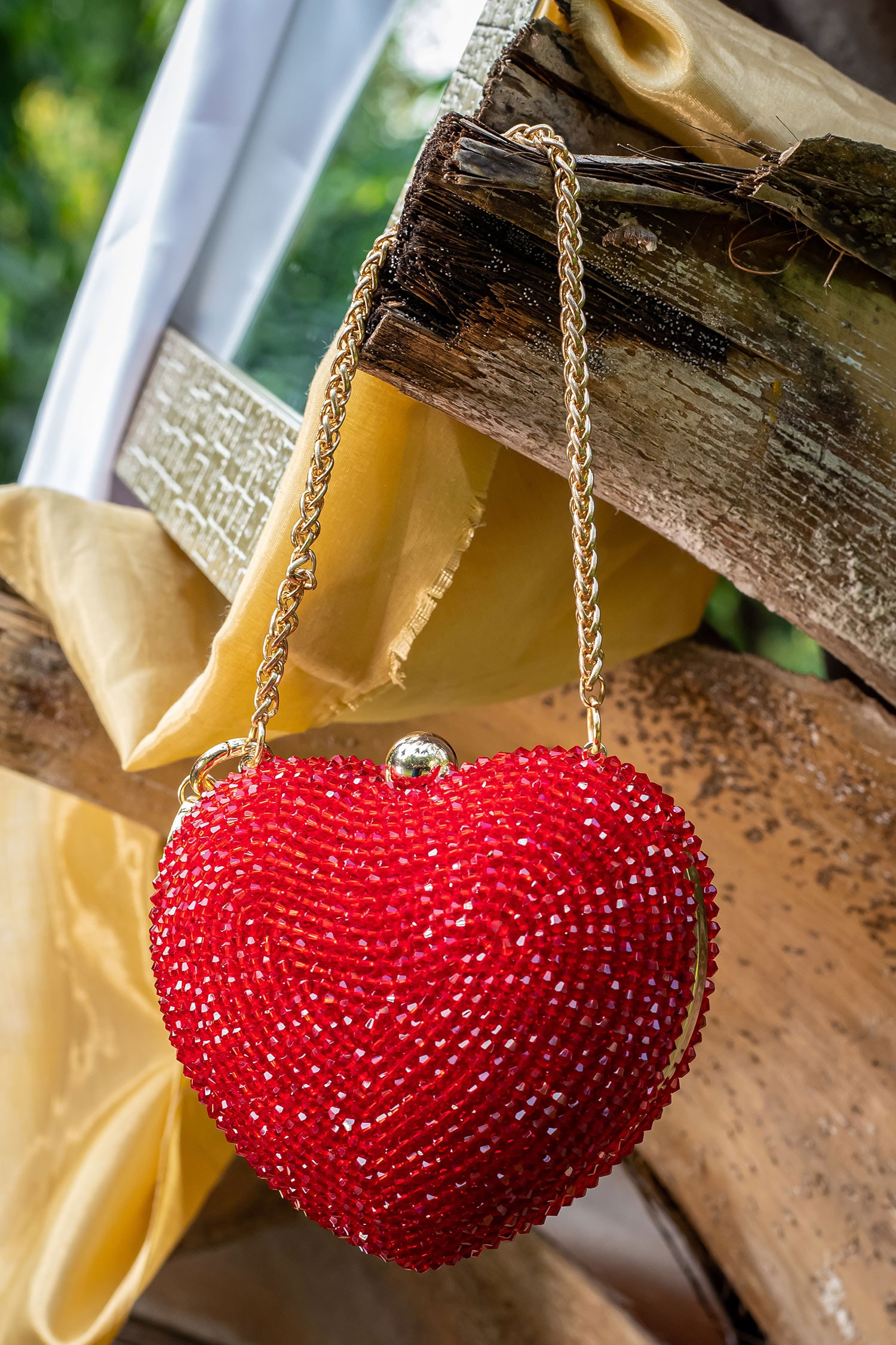 Heart shaped purse discount red