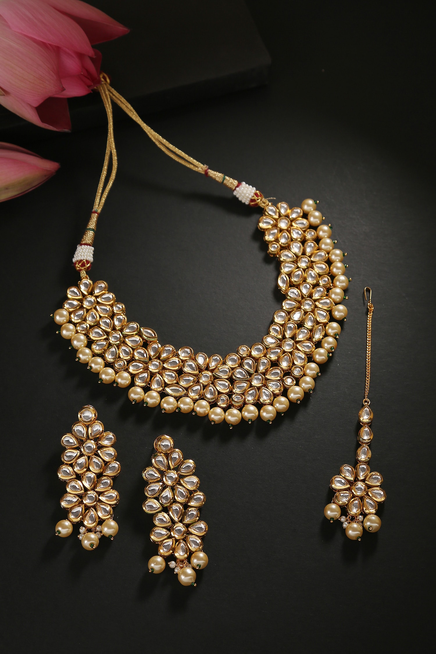 Buy Minaki Floral Shaped Necklace Jewellery Set Online | Aza Fashions