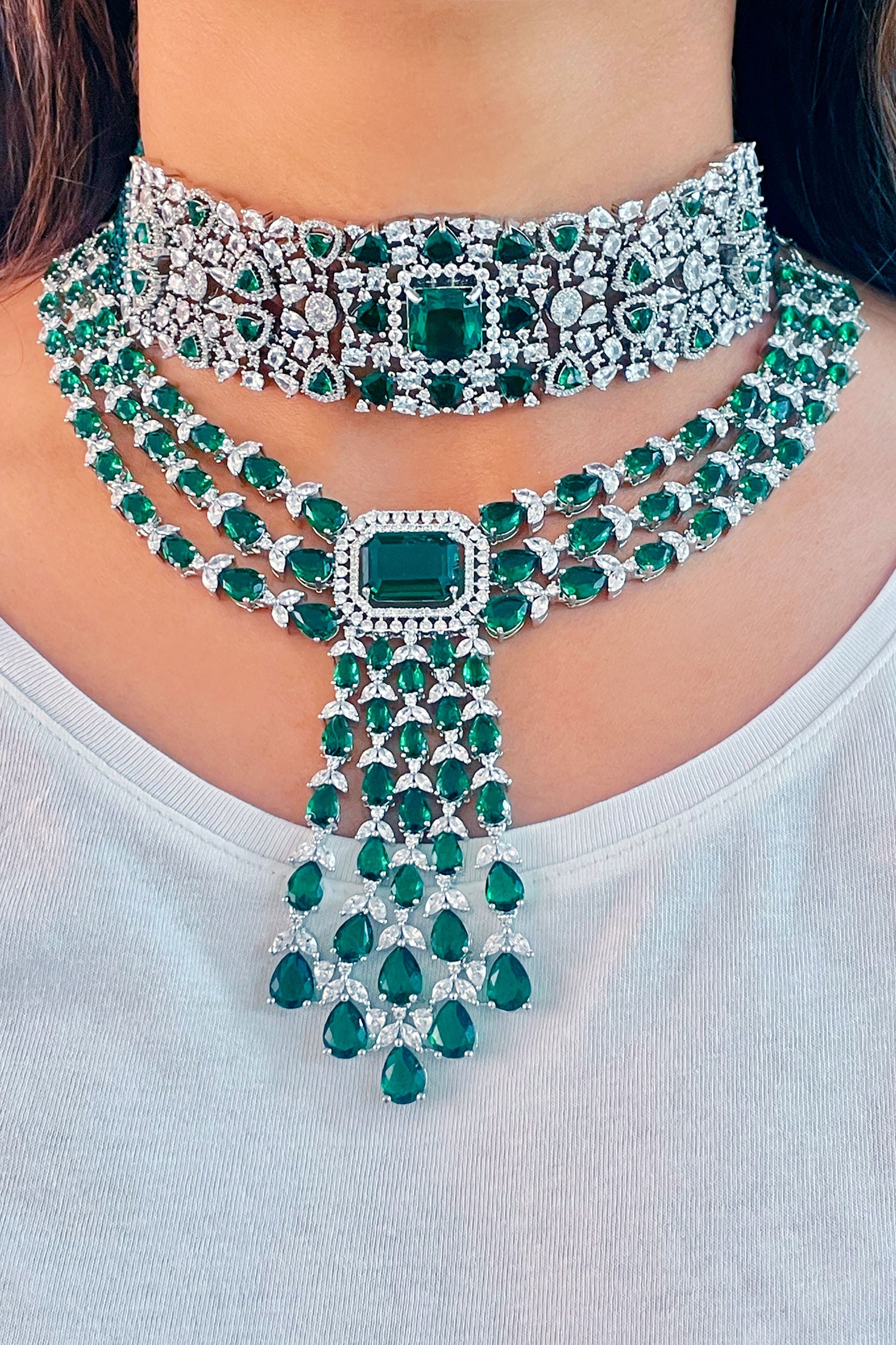Buy Prerto Maharani Gren Diza Emerald Embellished Necklace Jewellery ...