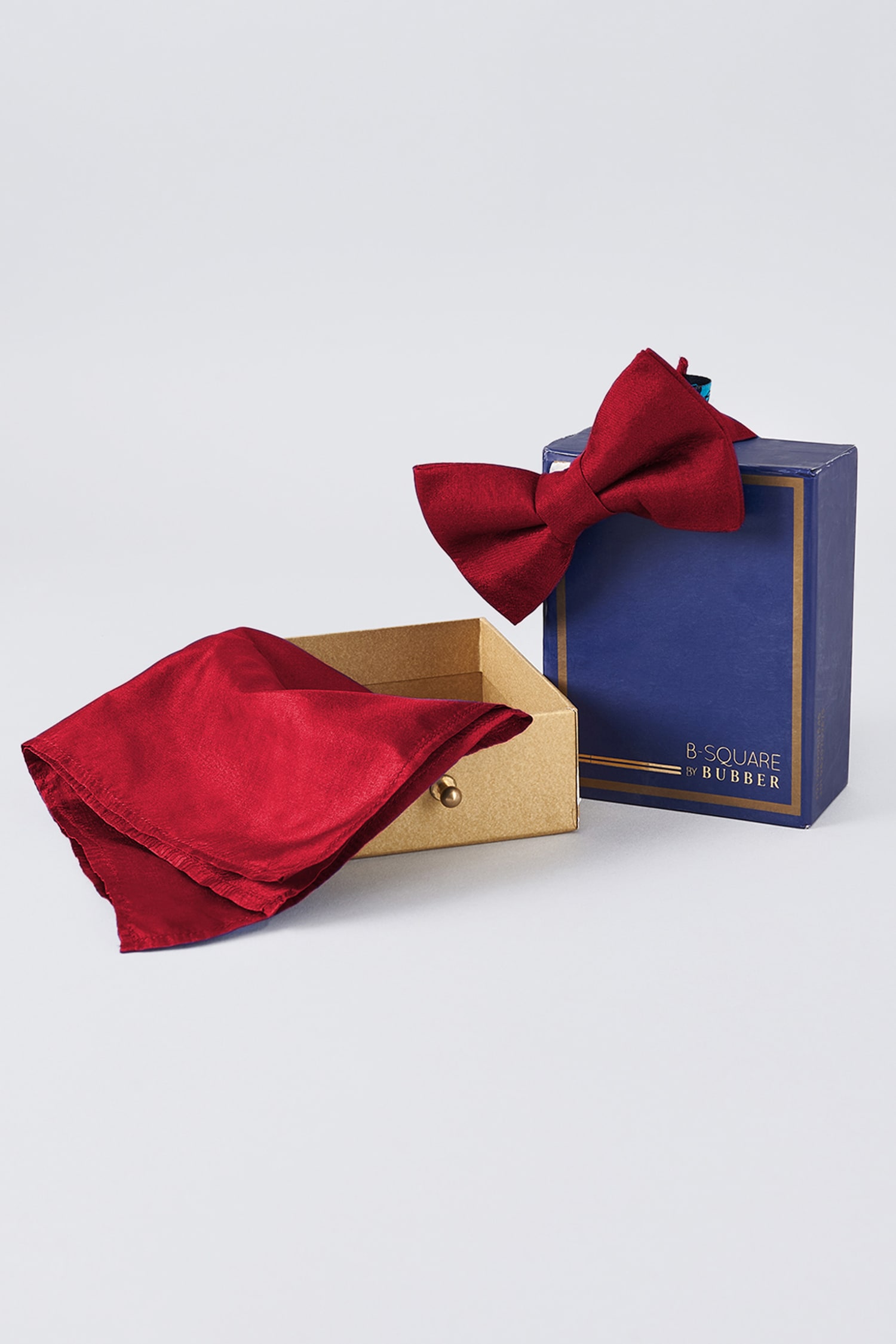 Bubber Couture Red Plain Scarlet Silk Bow Tie And Pocket Square Set