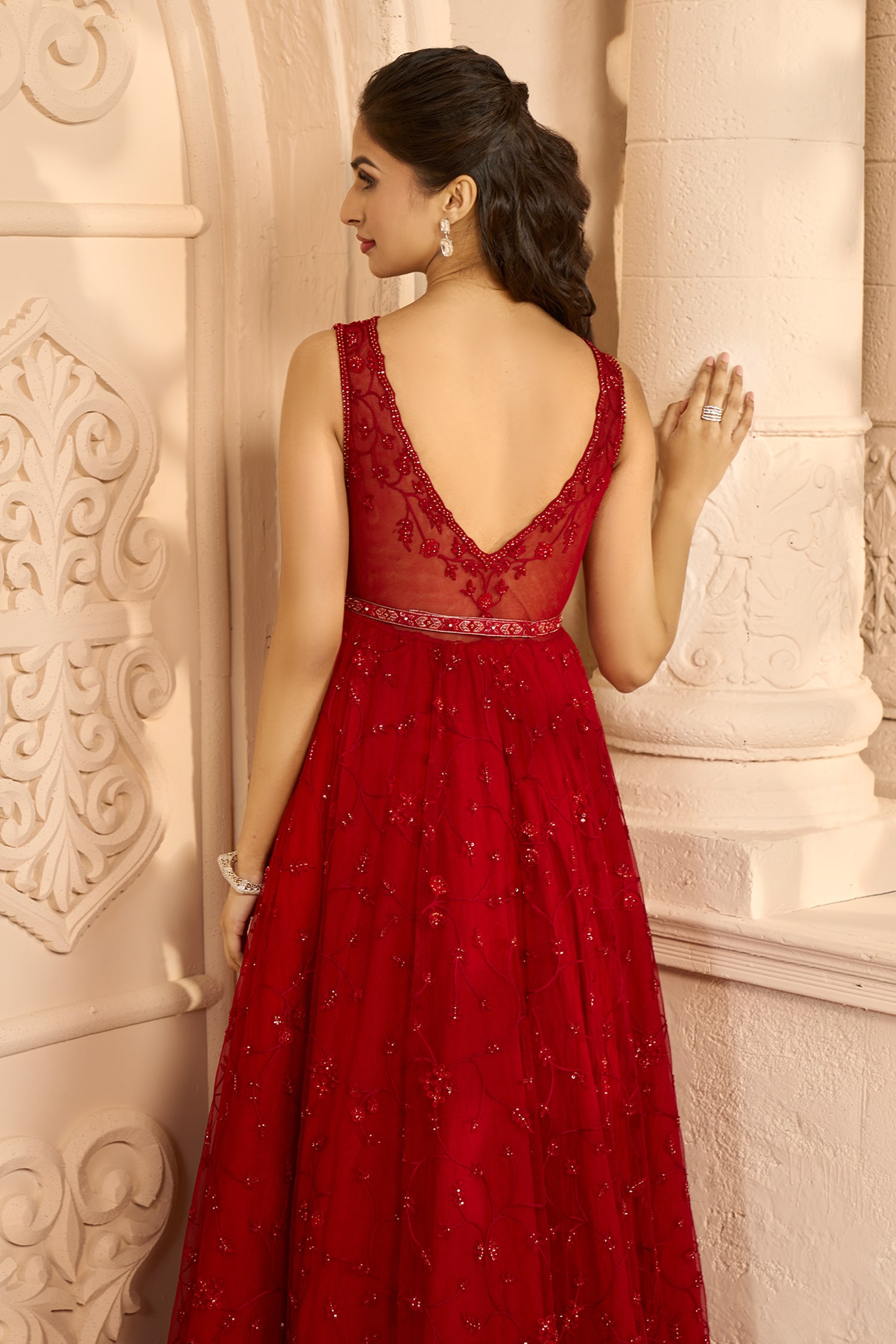 Embroidered Red Long Anarkali Net Gown at Rs 670 in Surat | ID: 25962601773