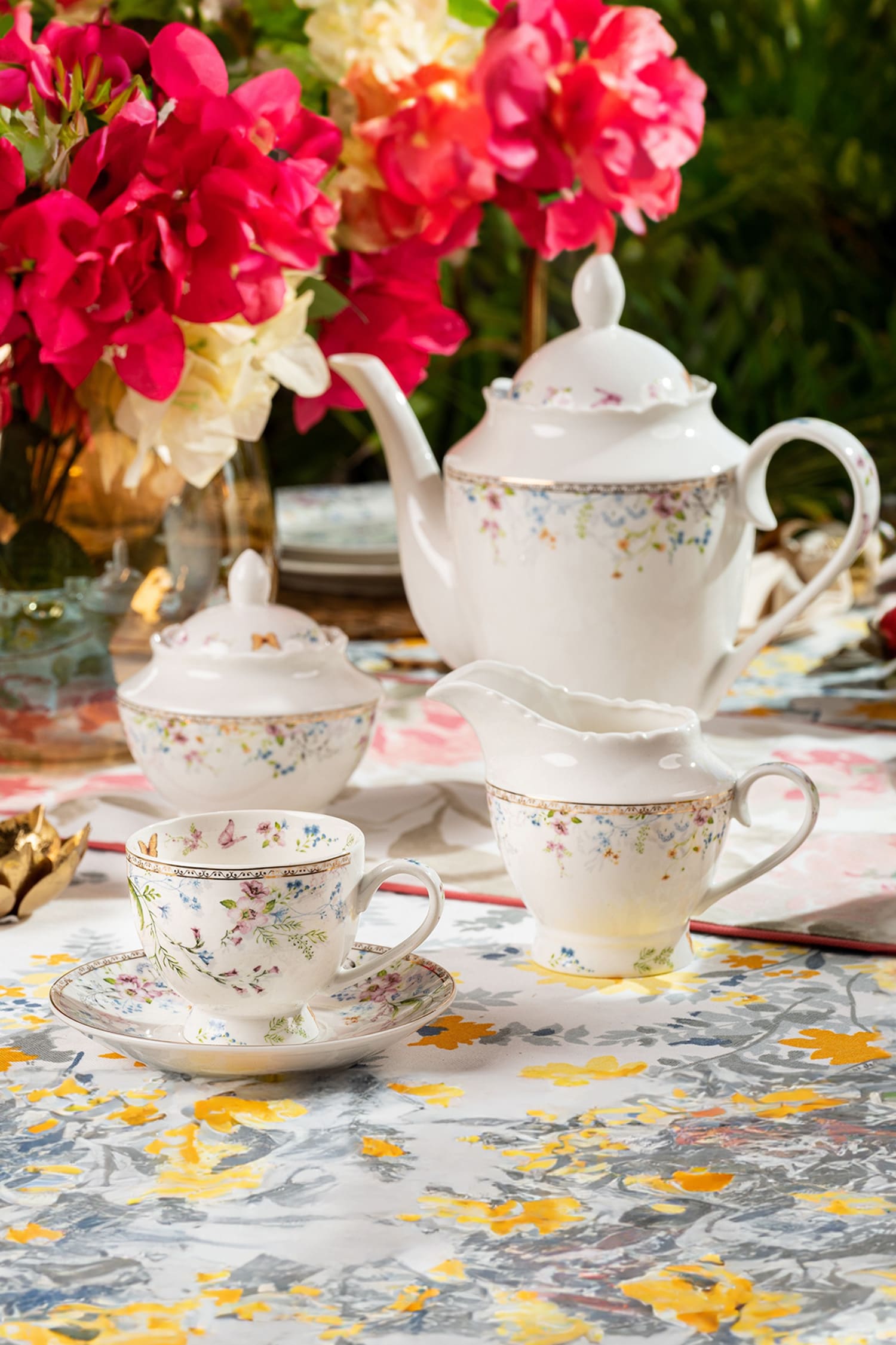 Flower Pattern Bed Tea Set