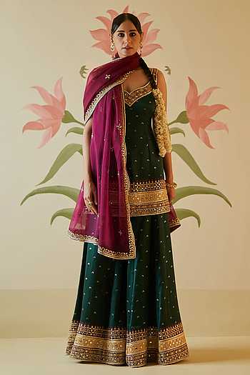 Wome Green Printed Gathered Dress With Gotta Patti & Zari Work