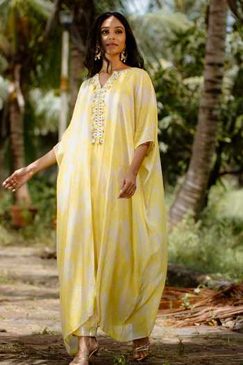 Buy Latest Collection of Desginer Kaftans for Women