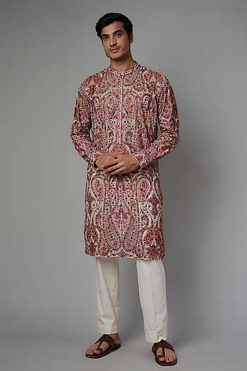 Manish Paul In Our Ivory Resham Embroidered Kurta Set