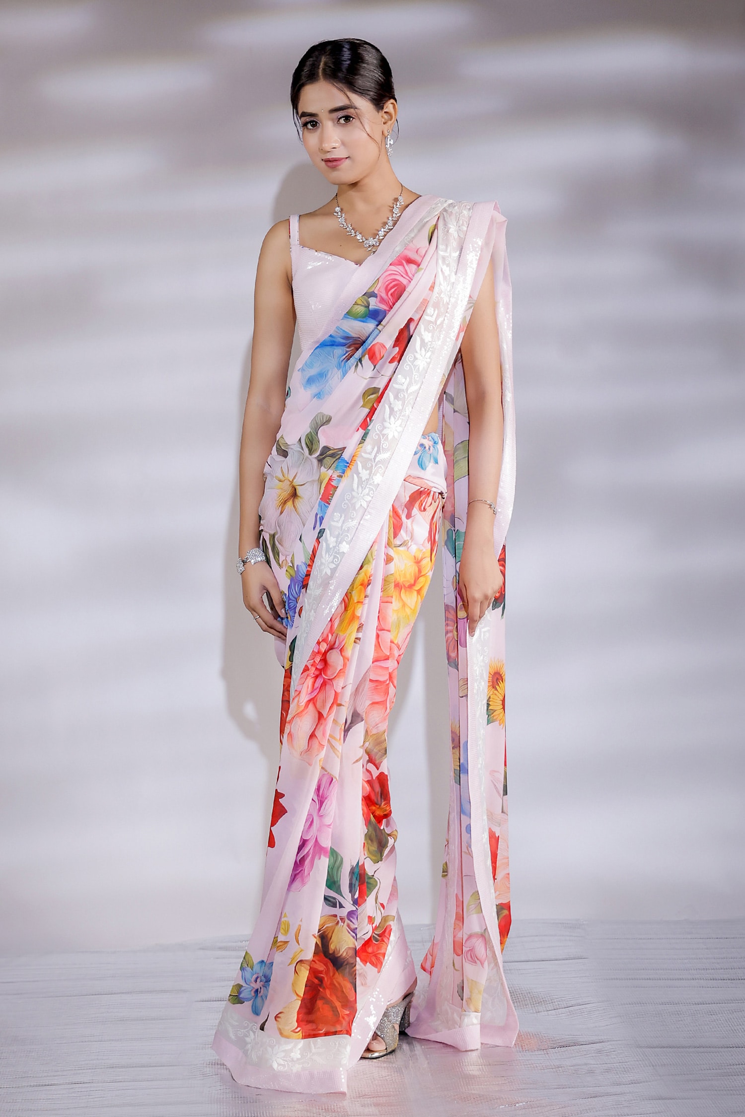 Digital Printed Georgette Saree in Off White and Sea Green : SPF9075