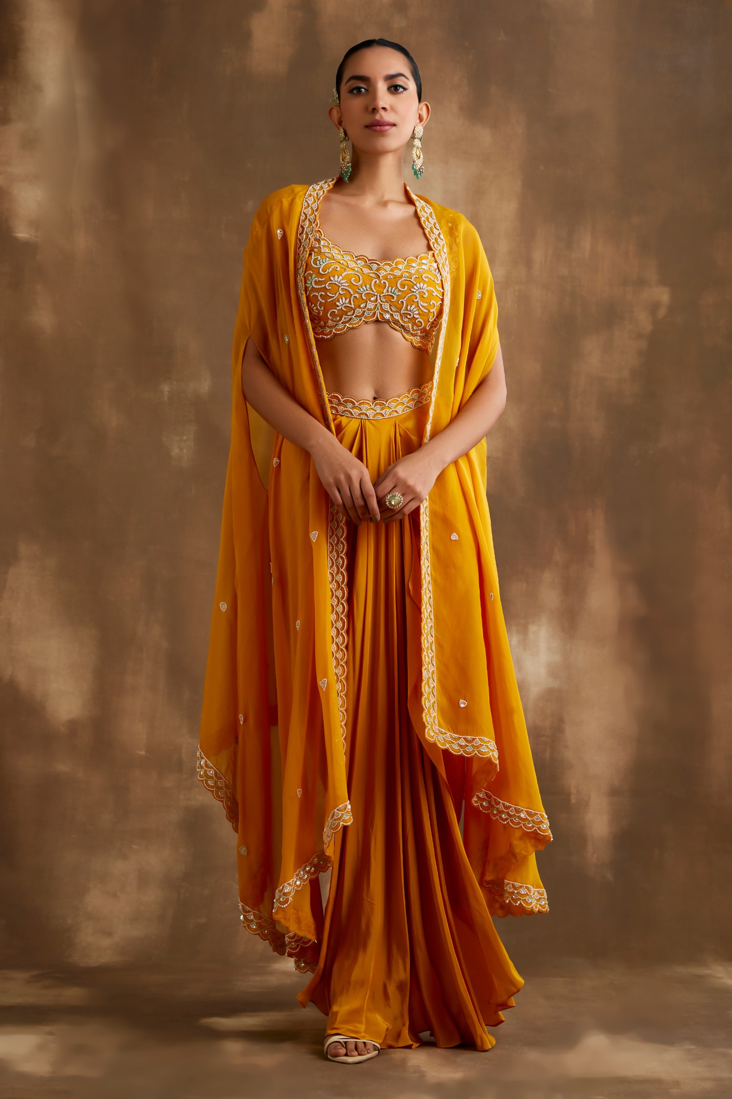 How to drape with a lehenga saree/ double petticoat lehenga saree/# silk  saree https://youtu.be/Yiqoi6rTHcw