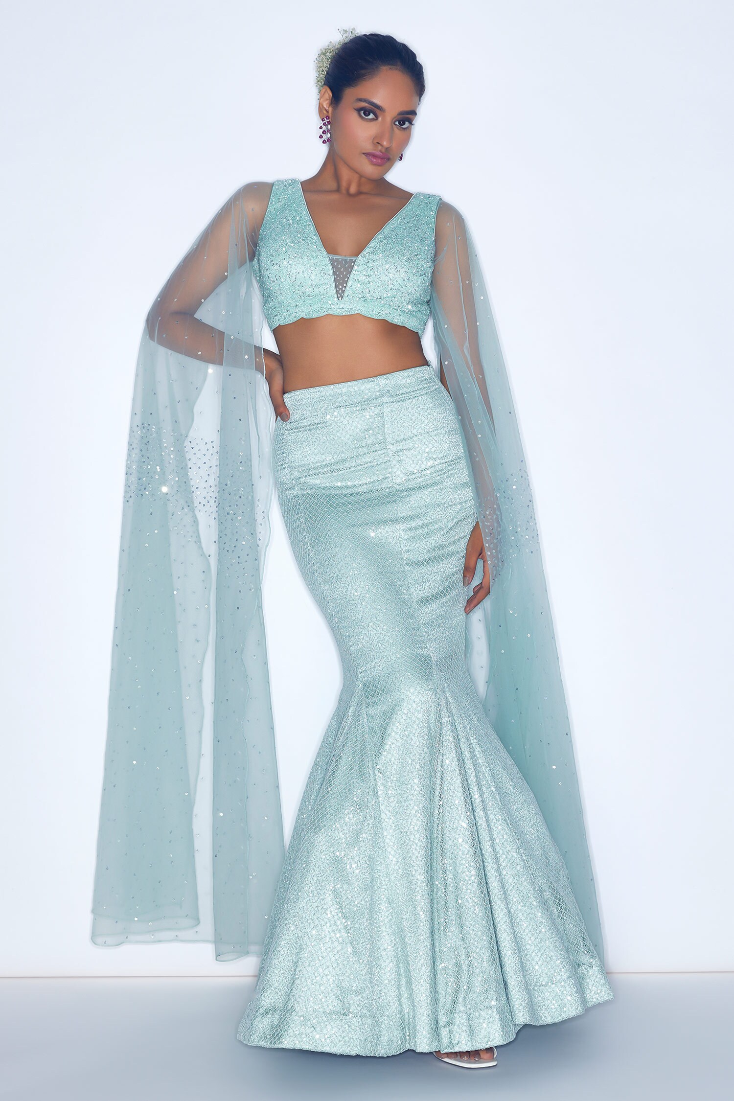 Stunning! Tamannaah Bhatias Floral Lehenga: A Mermaid Gown Makeover For The Ages! - geib7zy