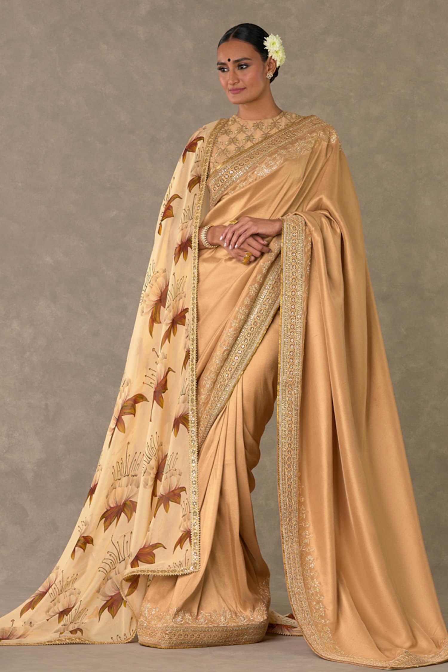 Buy TARAHOOD Embroidered Bandhani Georgette Multicolor Sarees Online @ Best  Price In India | Flipkart.com