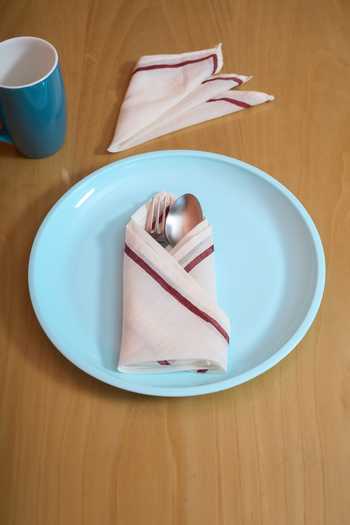 Pink - Running Stitch Table Napkin (Set of 4) 10 main image 1