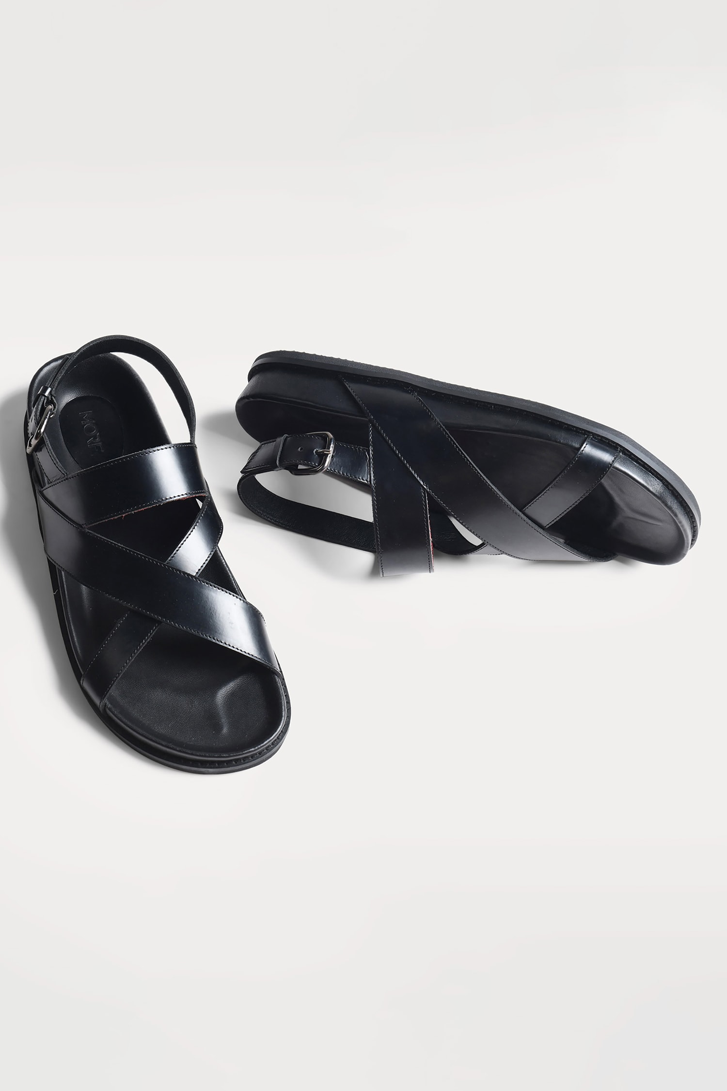 Men Sliders Beach Home Slippers Sandals Soft Wear-Resisting Man PU Slipper  - China Leather Man Sandals and Used Sandals for Men price |  Made-in-China.com