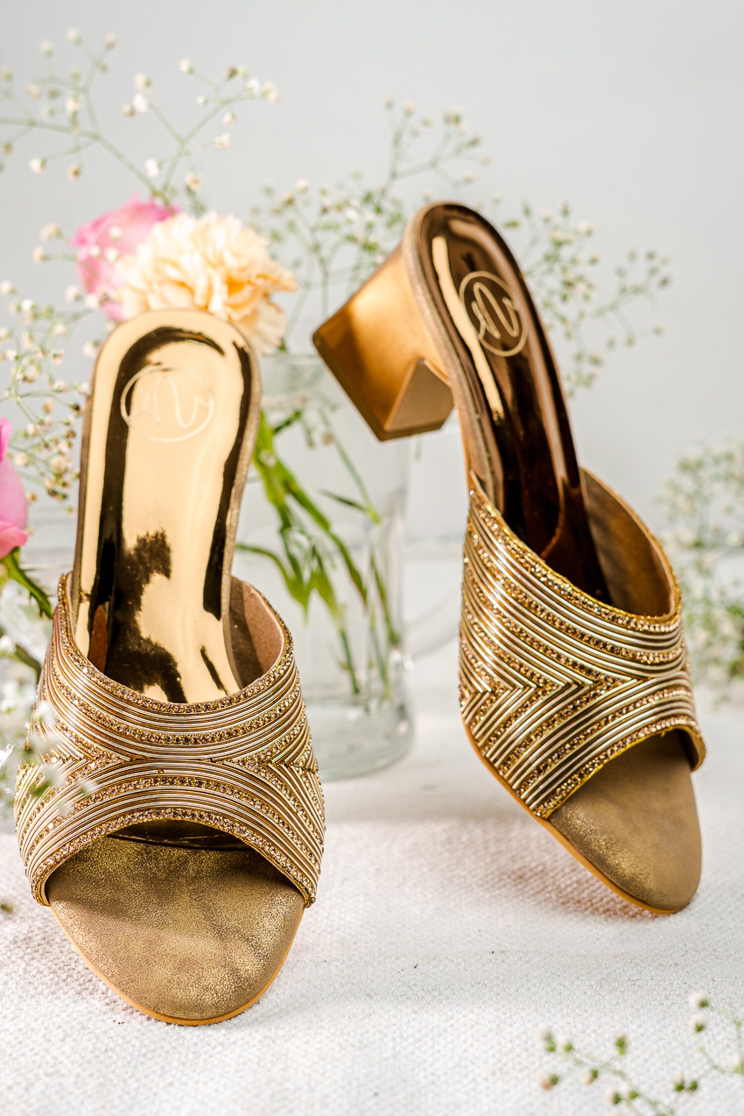 Buy NR BY NIDHI RATHI Gold Synthetic Patent Linear Embellished