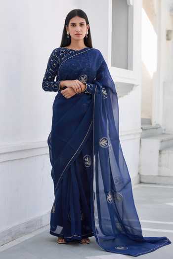 Blue Embellished Organza Saree With Unstitched Blouse Piece