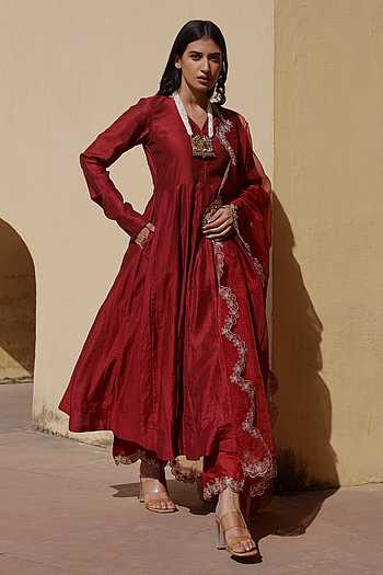 Women Maroon Chanderi Embroidered Anarkali Dress