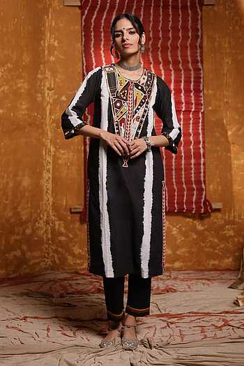 Bhagalpuri Cotton Mirror Embellished Kurta Set with Ikat Chevron Pattern Print