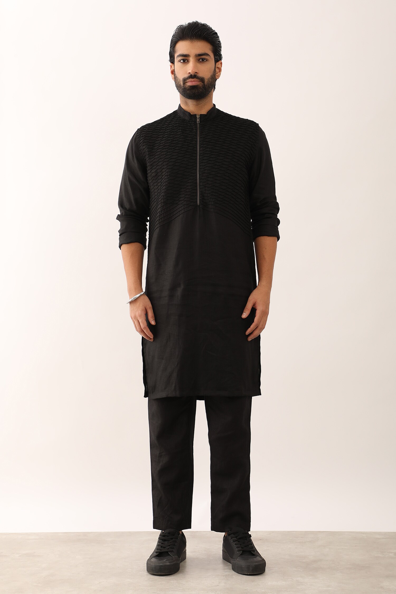 Buy Black 100% Linen Embroidered Geometric Naksh Pattern Kurta For Men ...