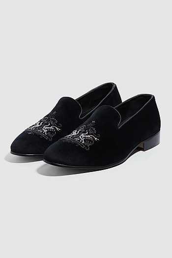 Swan Pattern Print Black Sneaker Shoes For Men Women