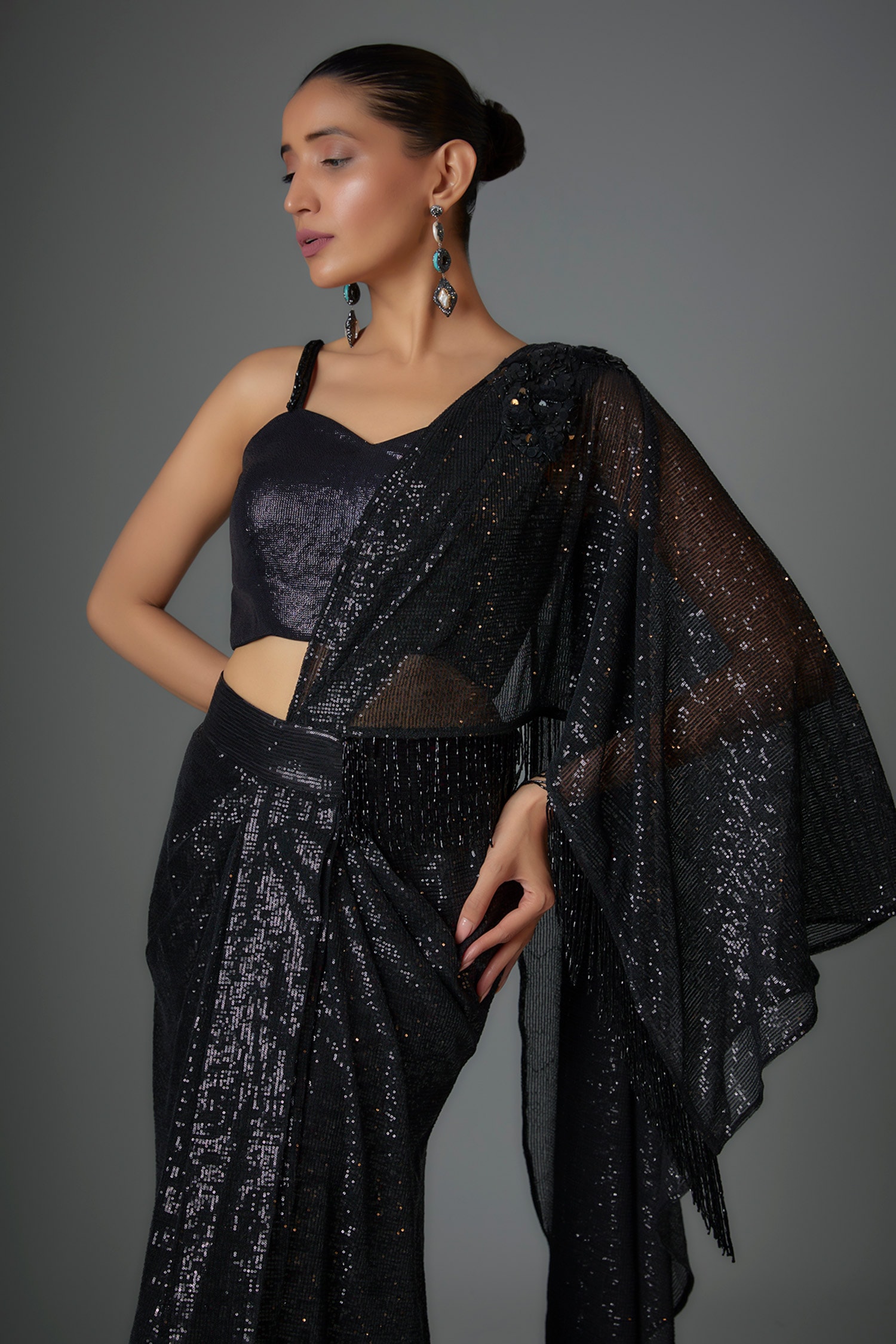 Buy shyamlata Women's Bollywood Heavy Sequins Embroidery Work Premium  Quality Georgette Saree with Unstitched Blouse |Black Online at Best Prices  in India - JioMart.