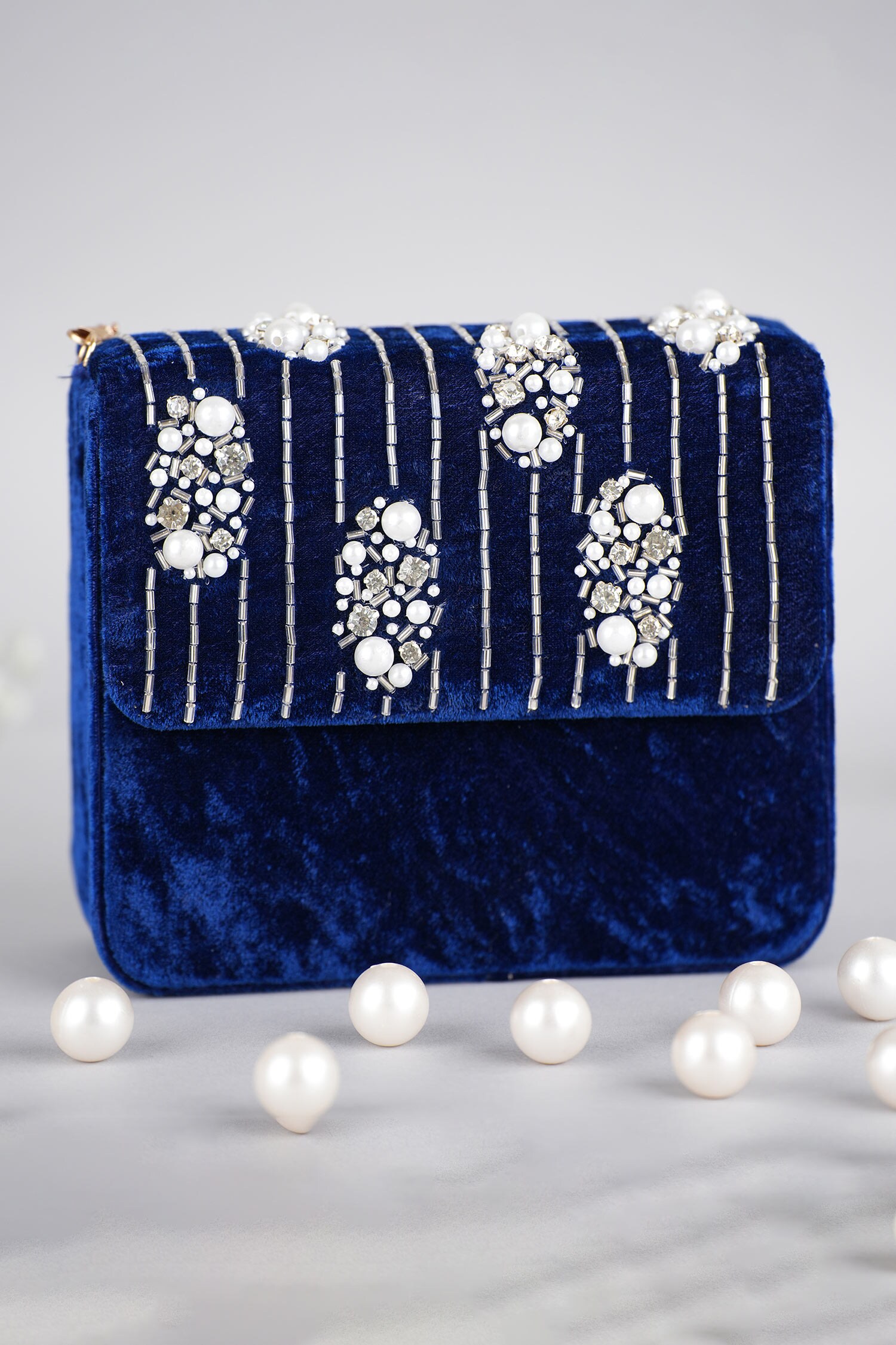 Giorgio Armani crystal-embellished Clutch Bag - Farfetch