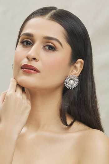 vivinia BY VIDHI MEHRA Zia Silver Plated Zircon Womens Pair of Drop Earrings (Freesize)