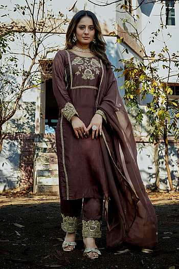 Brown dori and hand embroidered silk kurta